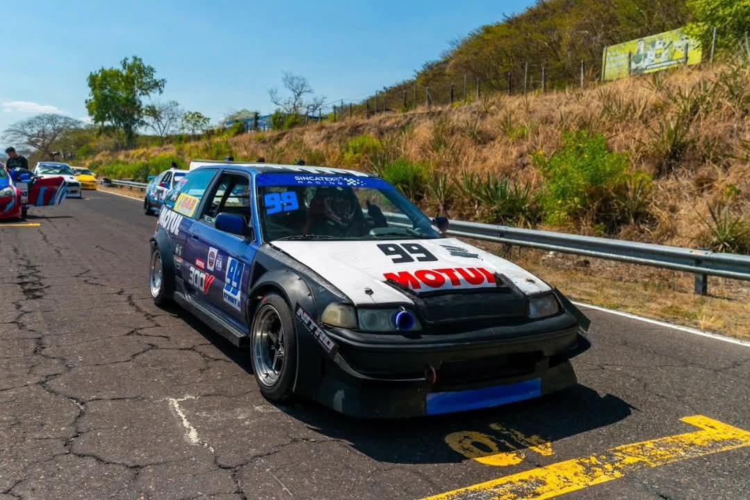 Pablo Pacheco en acción — foto 6 de 8
